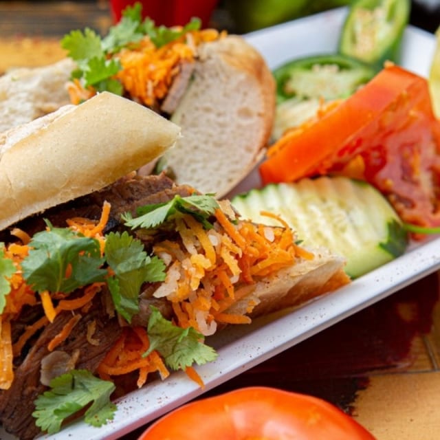 Grilled Beef Sandwich (Banh Mi Bo Nuong).