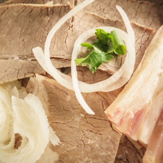 Brisket Flank Tendon Tripe (Chin Nam Gau Gan Sach).